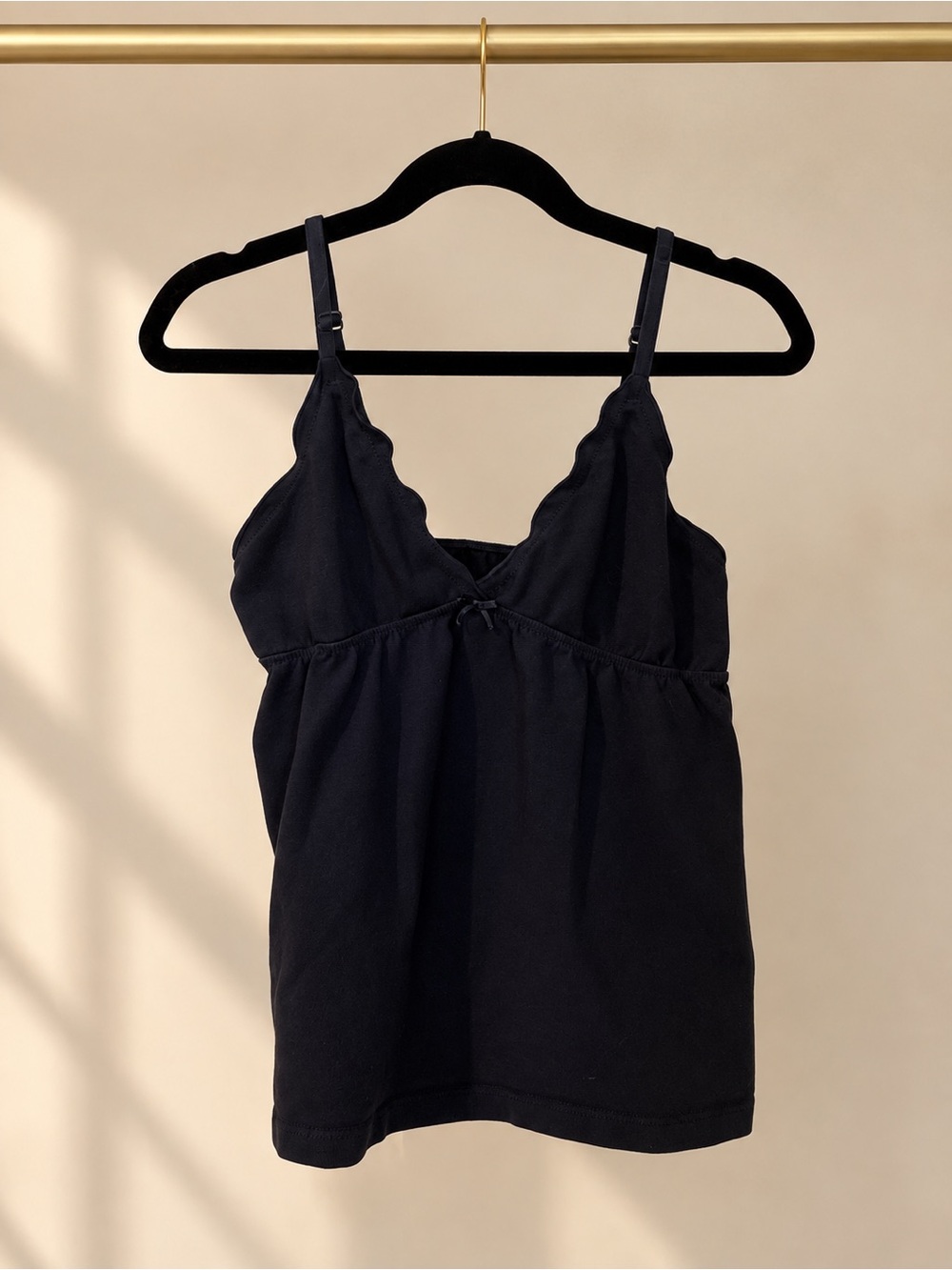 Brandy Melville Black Scallop V-Neck Cami Tank